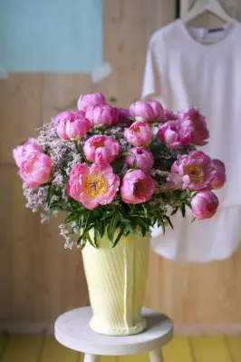 piwonia bukiet kwiaty cięte fot. Flower Council Holland