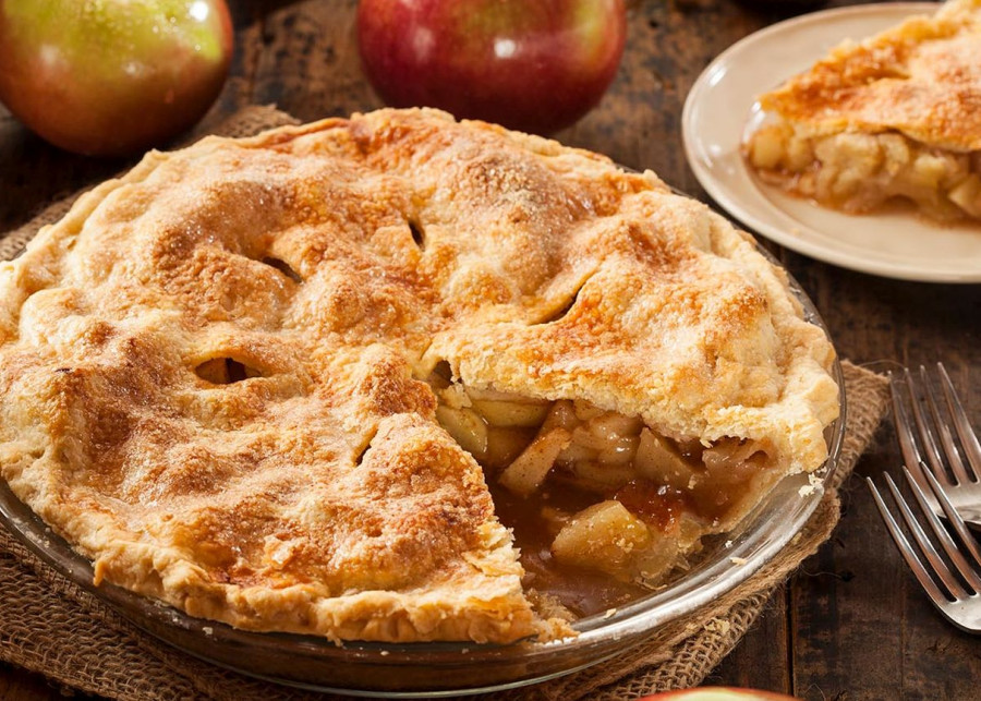 Tarta z jabłkami – przepis na pyszny jabłecznik na kruchym cieście