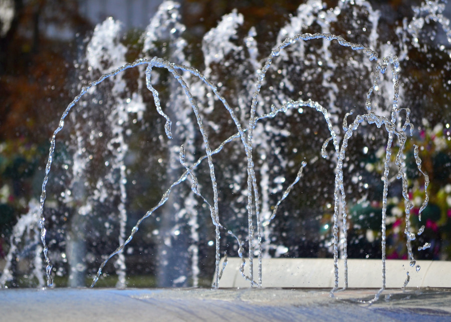 Urządzenia do obiegu wody filtrowania fountain-3823376 Pixabay